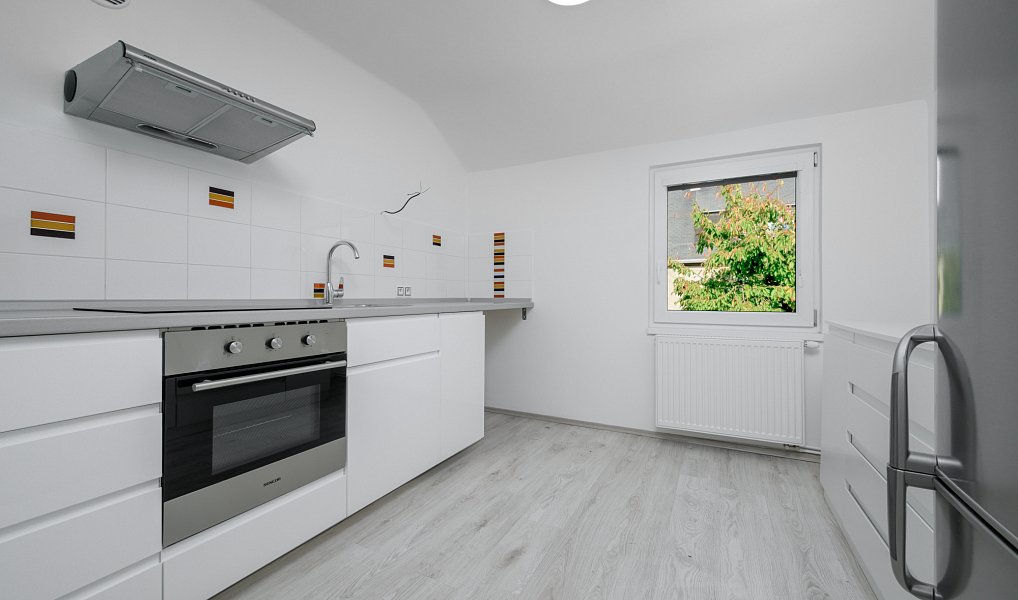 Pronájem bytu 4+1 77 m², Liberec – náhled fotky 10