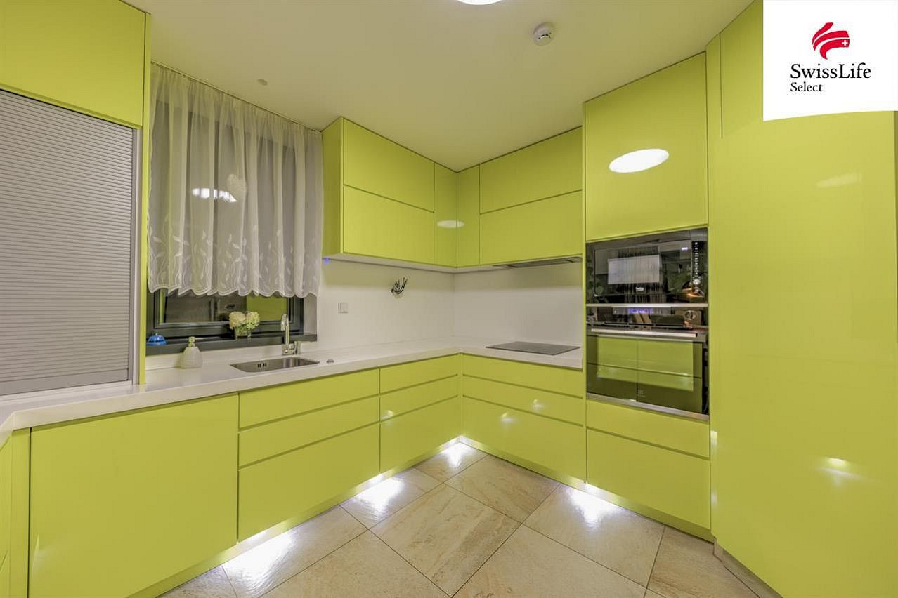 Prodej domu 298 m² s pozemkem 5 062 m²