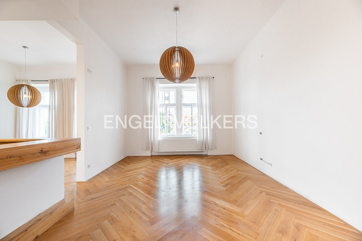 Pronájem bytu 3+kk 106 m² — photo 3