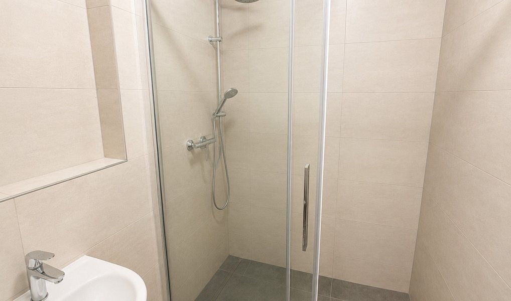 Pronájem bytu 4+kk 111 m², České Budějovice – náhled fotky 20