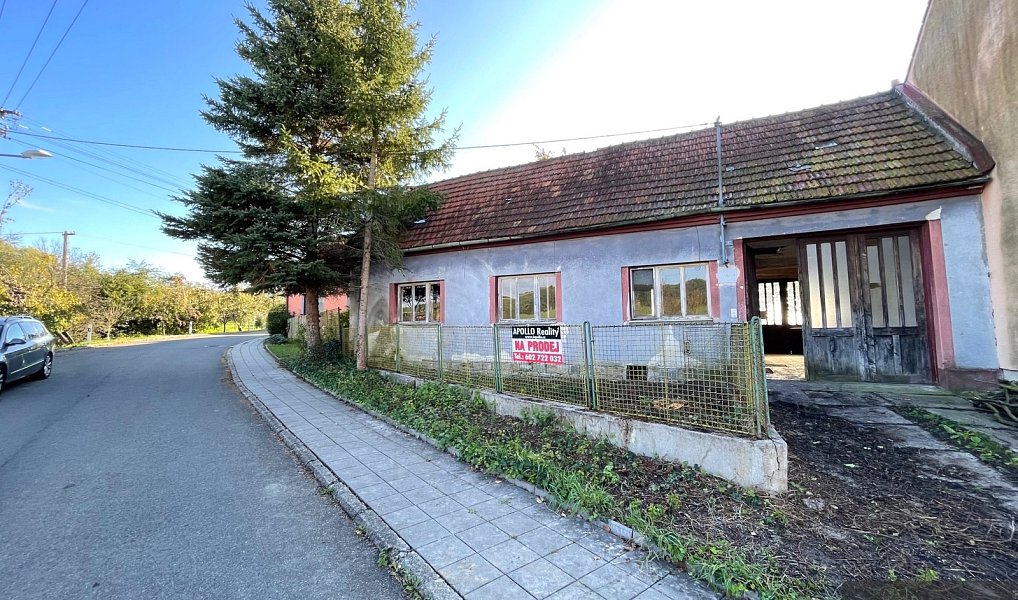 Prodej stavebního pozemku 271 m², Šumice – náhled fotky 10
