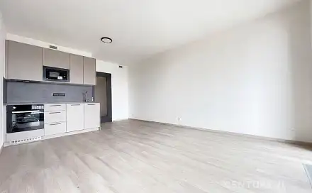 Pronájem bytu 1+kk 33 m², Poděbradská, Praha 9 - Hloubětín, okres Praha