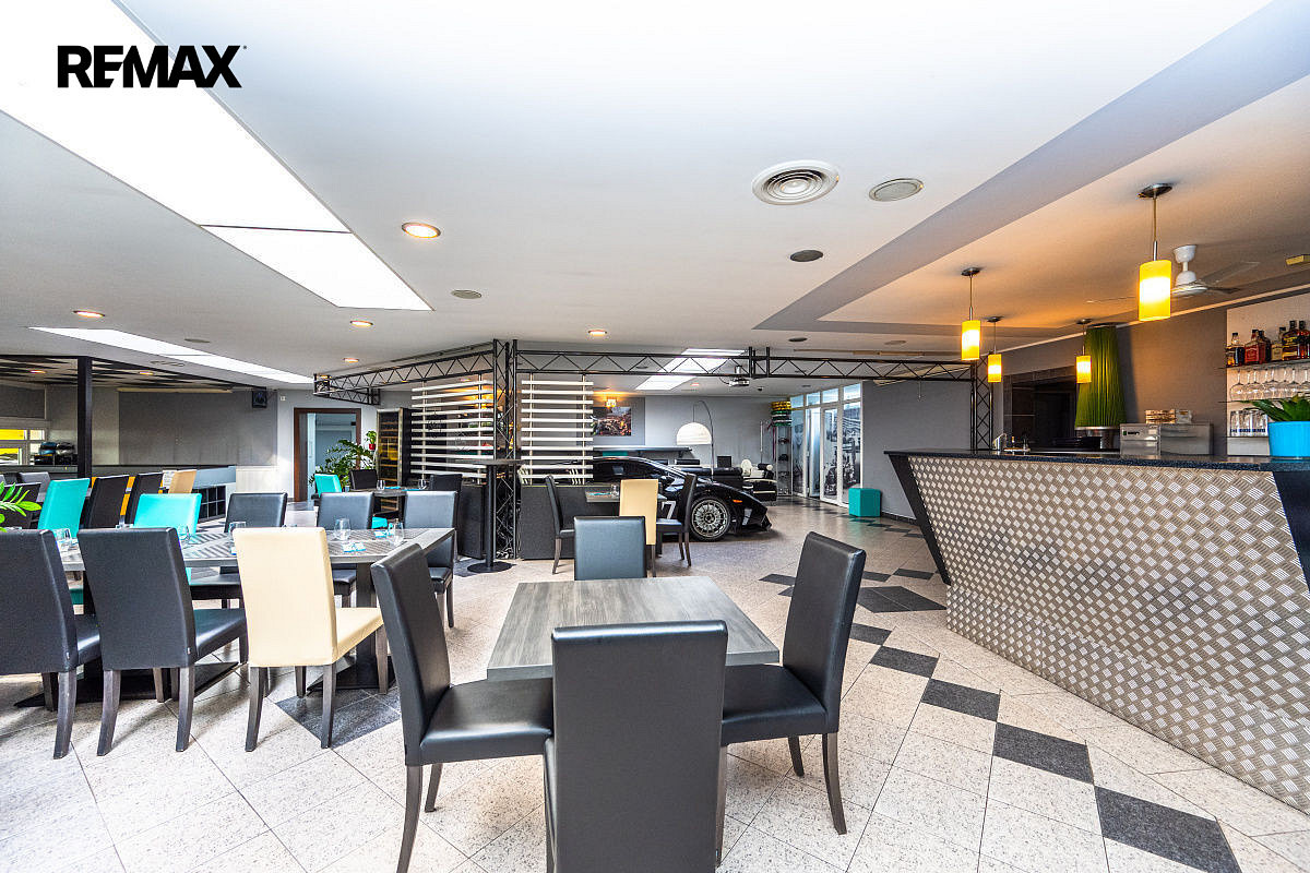 Prodej ubytovacího objektu 550 m² – fotografie 5