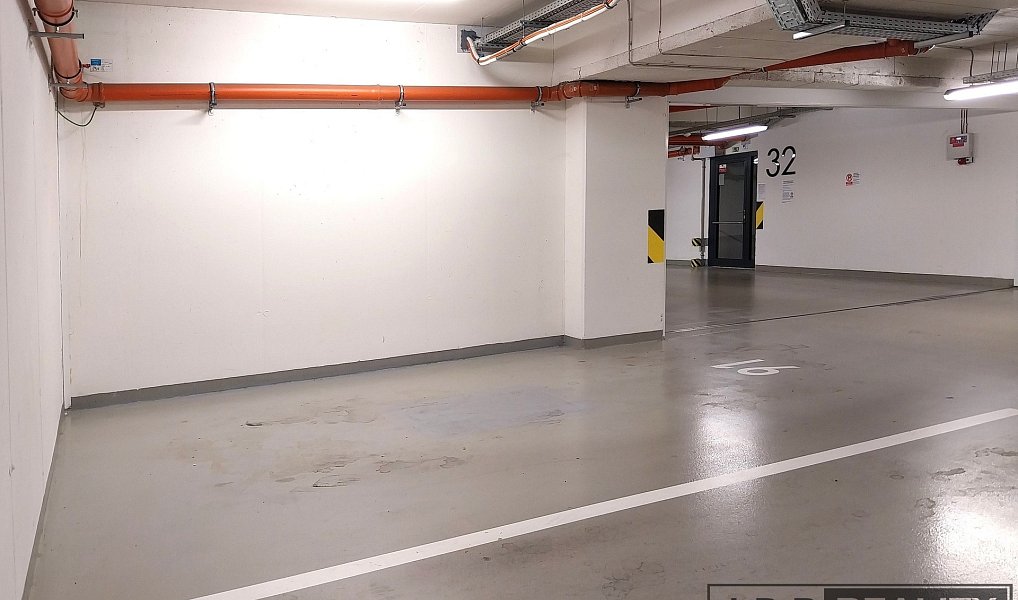 Prodej garážového stání 18 m2, Praha - Holešovice, Praha – náhled fotky 7