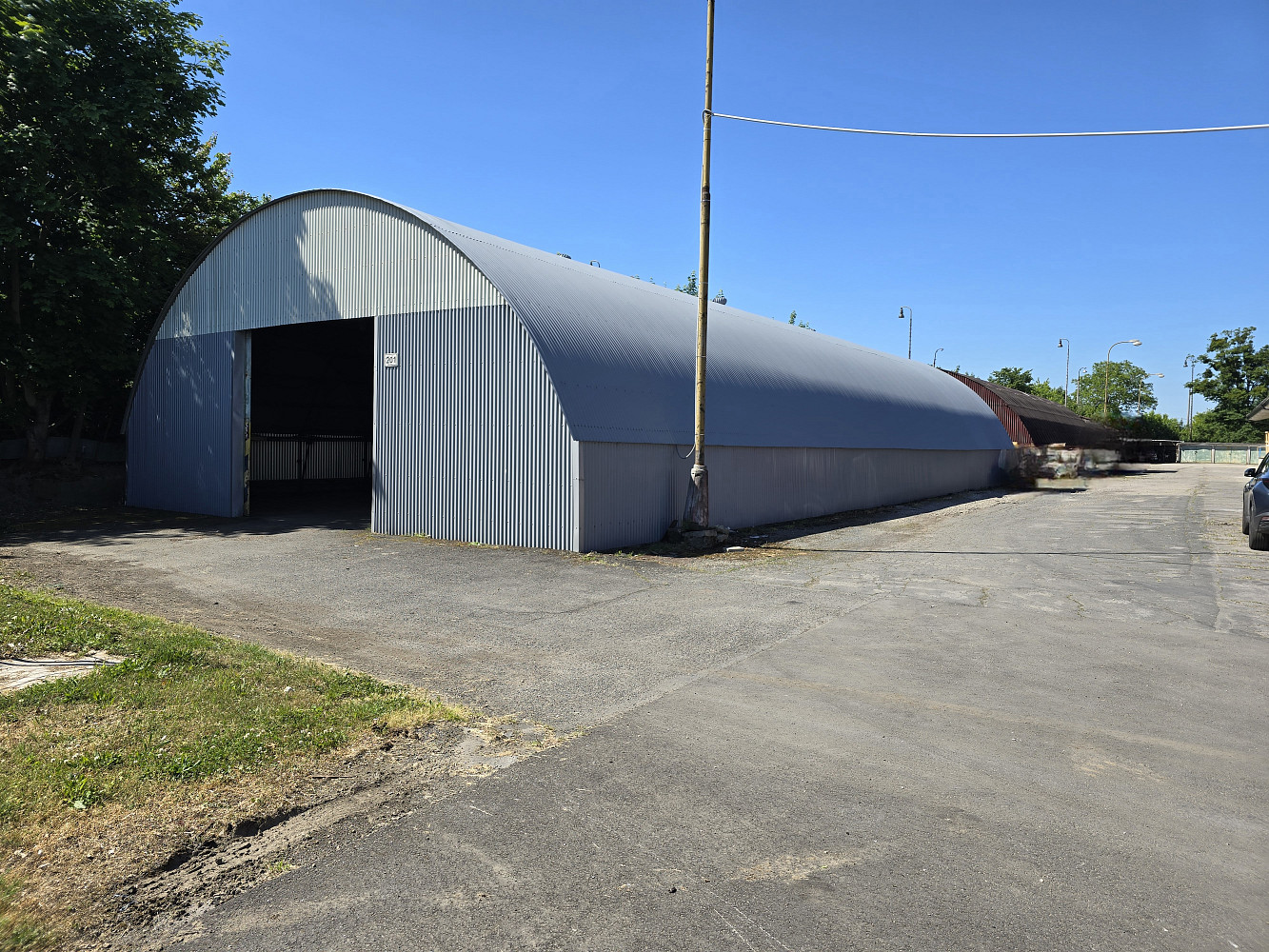 Pronájem skladovacích prostor 180 m²