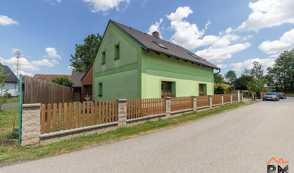 Prodej domu 153 m² s pozemkem 857 m², Dětenice – náhled fotky 3