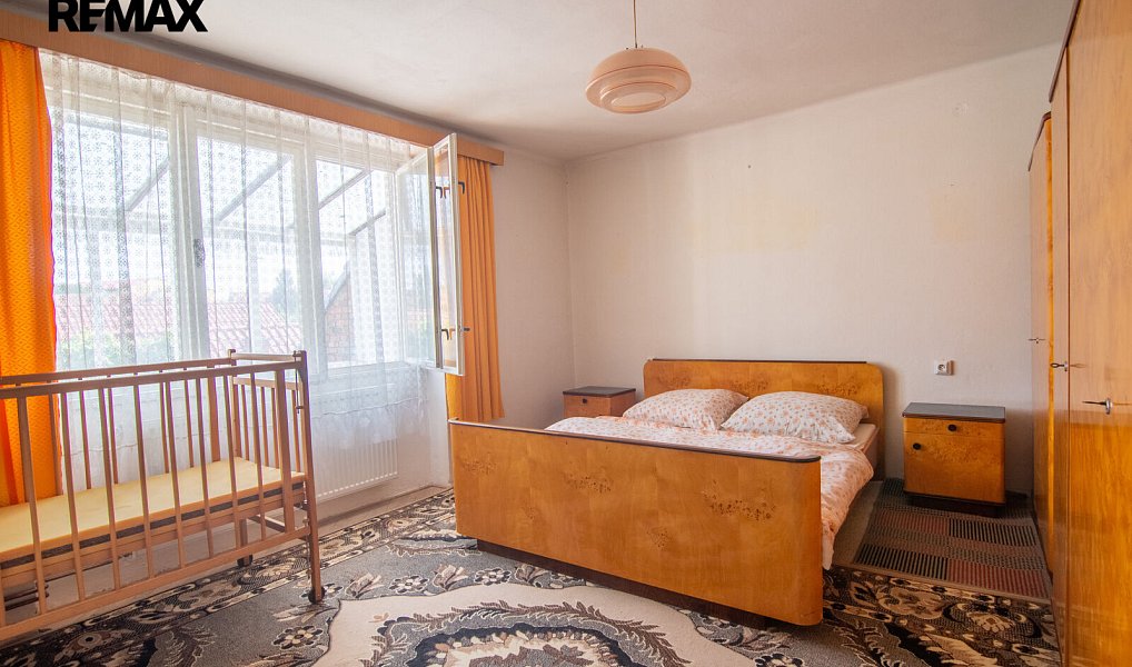 Prodej domu 180 m² s pozemkem 230 m², Velké Bílovice – náhled fotky 14
