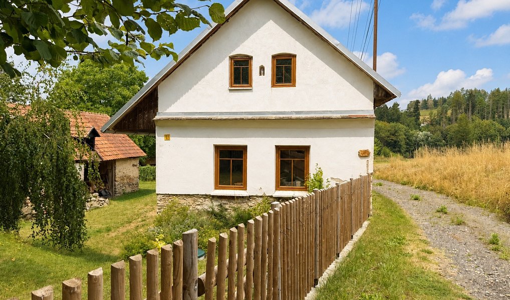 Prodej domu 75 m² s pozemkem 3 420 m², Koberovice – náhled fotky 2