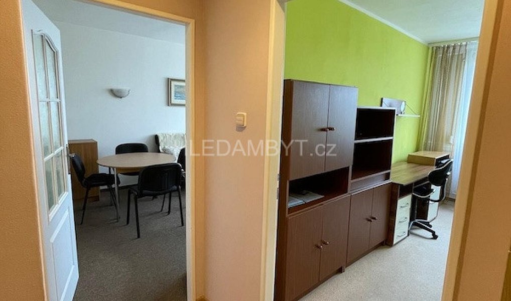 Pronájem bytu 2+kk 45 m², Praha – náhled fotky 12