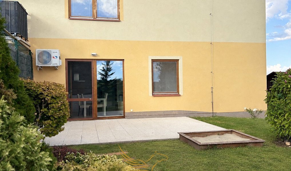 Prodej bytu 3+kk 68 m², Holubice – náhled fotky 18