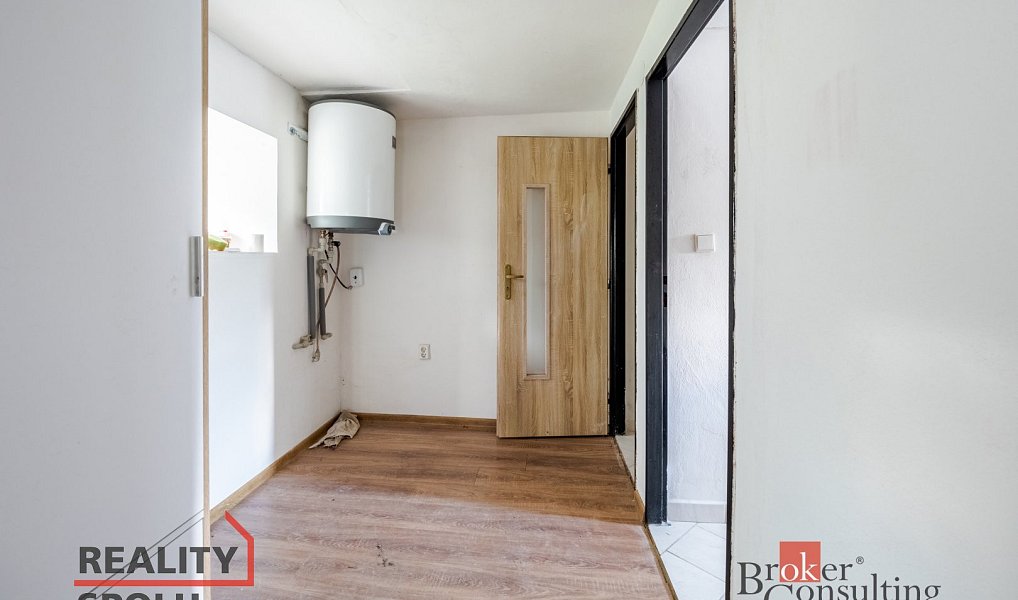 Prodej domu 100 m² s pozemkem 1 008 m², Strmilov – náhled fotky 16