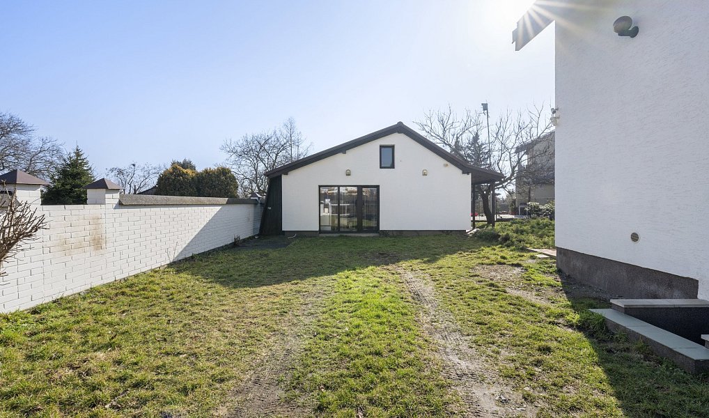 Prodej domu 207 m² s pozemkem 758 m², Praha – náhled fotky 46