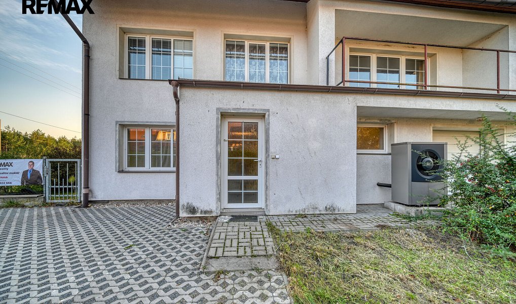 Prodej domu 191 m² s pozemkem 775 m², Vrbová Lhota – náhled fotky 5