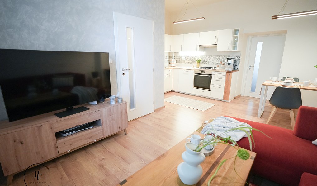 Prodej bytu 2+kk 57 m², Praha – náhled fotky 10
