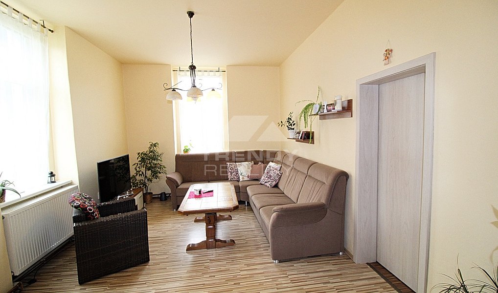 Prodej domu 240 m² s pozemkem 793 m², Nová Ves – náhled fotky 12