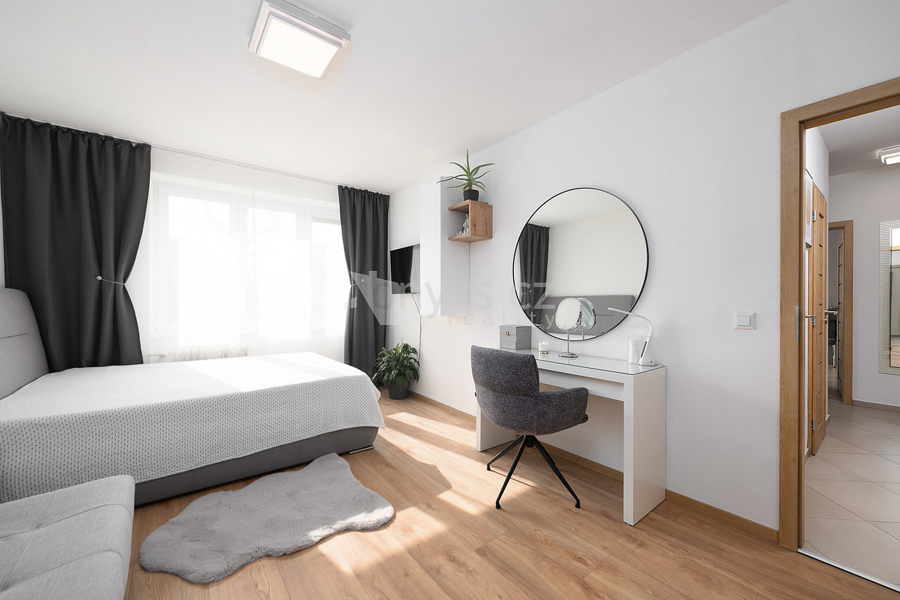Prodej bytu 2+1 58 m² — photo 3