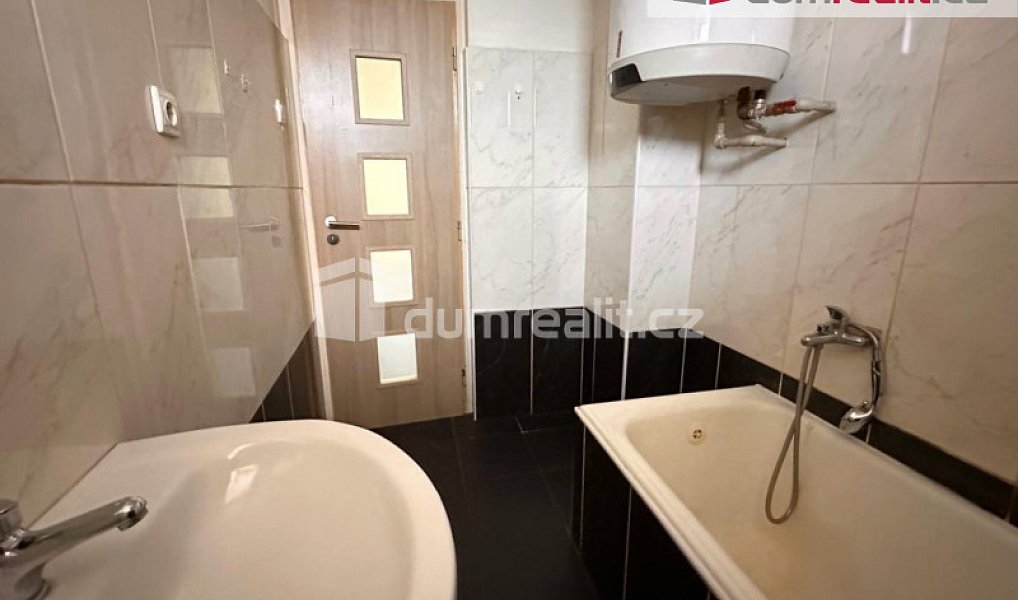 Prodej domu 125 m² s pozemkem 297 m², Zvotoky – náhled fotky 2