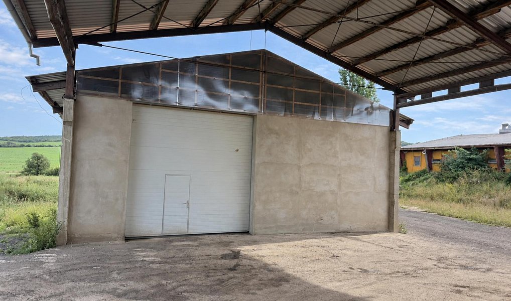 Pronájem skladovacích prostor 400 m², Hrobčice – náhled fotky 4