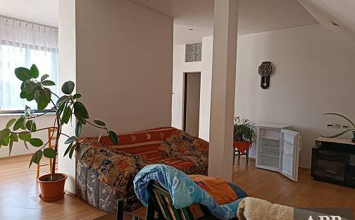 Pronájem bytu 2+kk 75 m², Uherský Brod, okres Uherské Hradiště