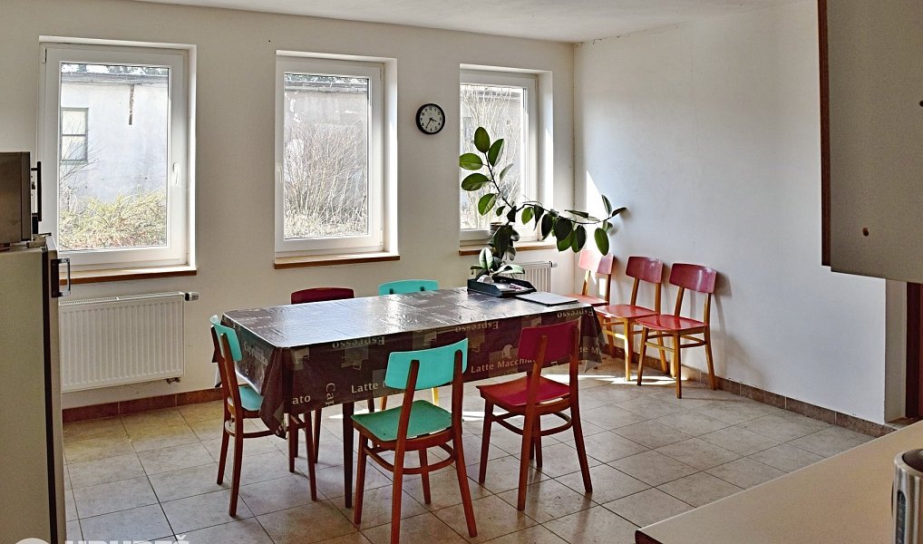 Prodej výrobních prostor 996 m², Chrast – náhled fotky 19