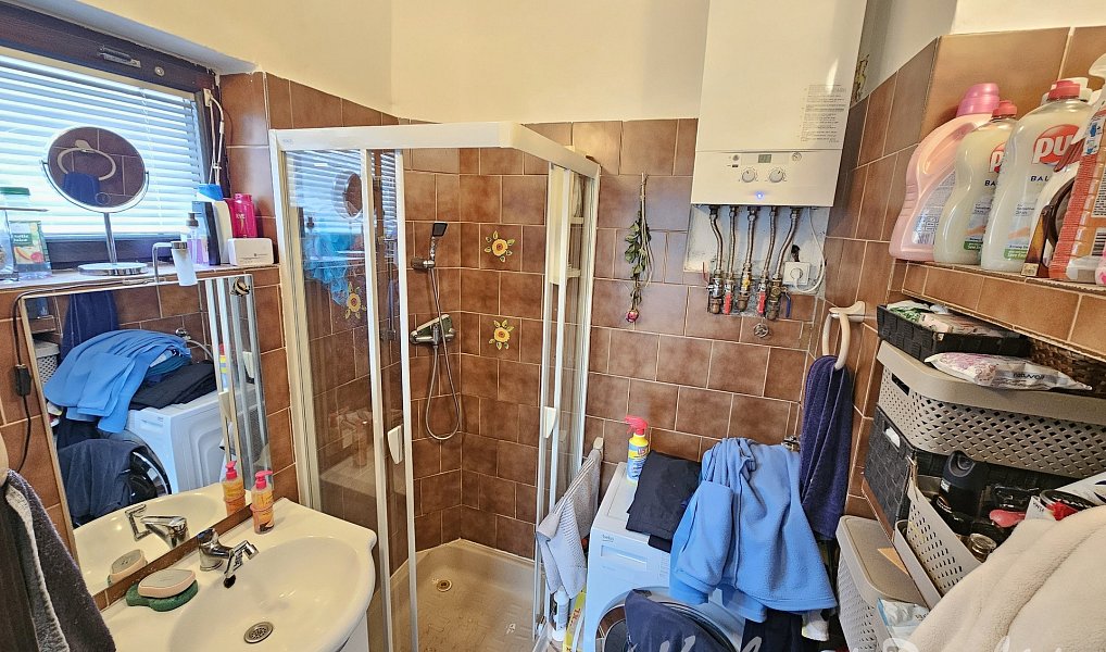Prodej nájemního domu, činžáku 195 m², Praha – náhled fotky 9