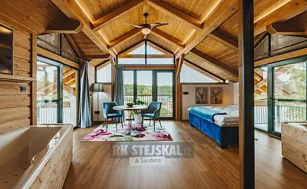 Pronájem bytu 1+kk 42 m², Frymburk, okres Český Krumlov