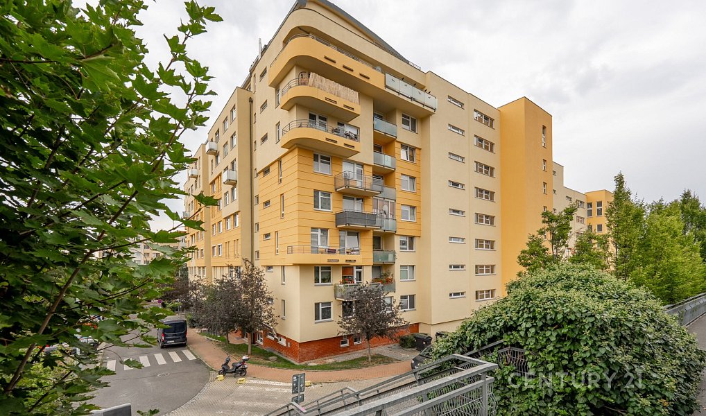 Pronájem bytu 2+kk 48 m², Praha – náhled fotky 4