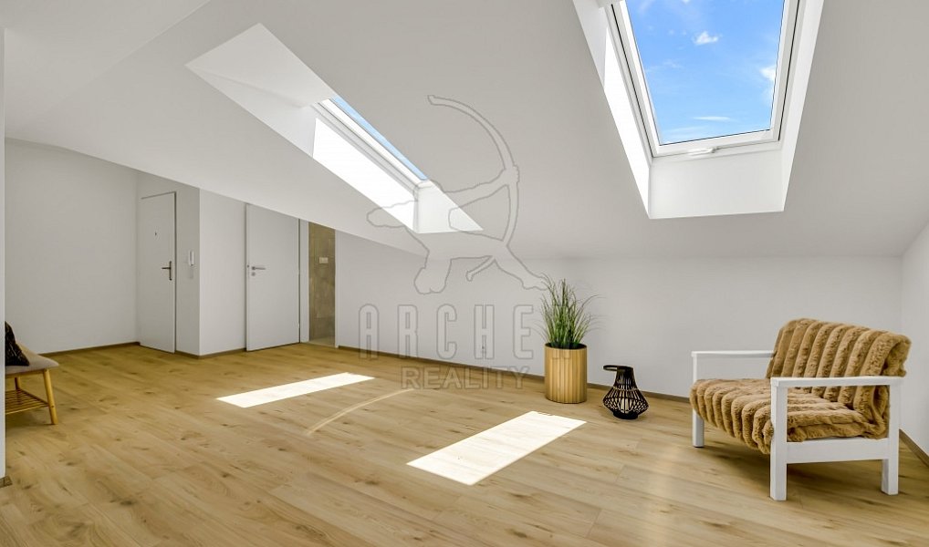 Prodej bytu 4+kk 108 m², Benátky nad Jizerou – náhled fotky 12