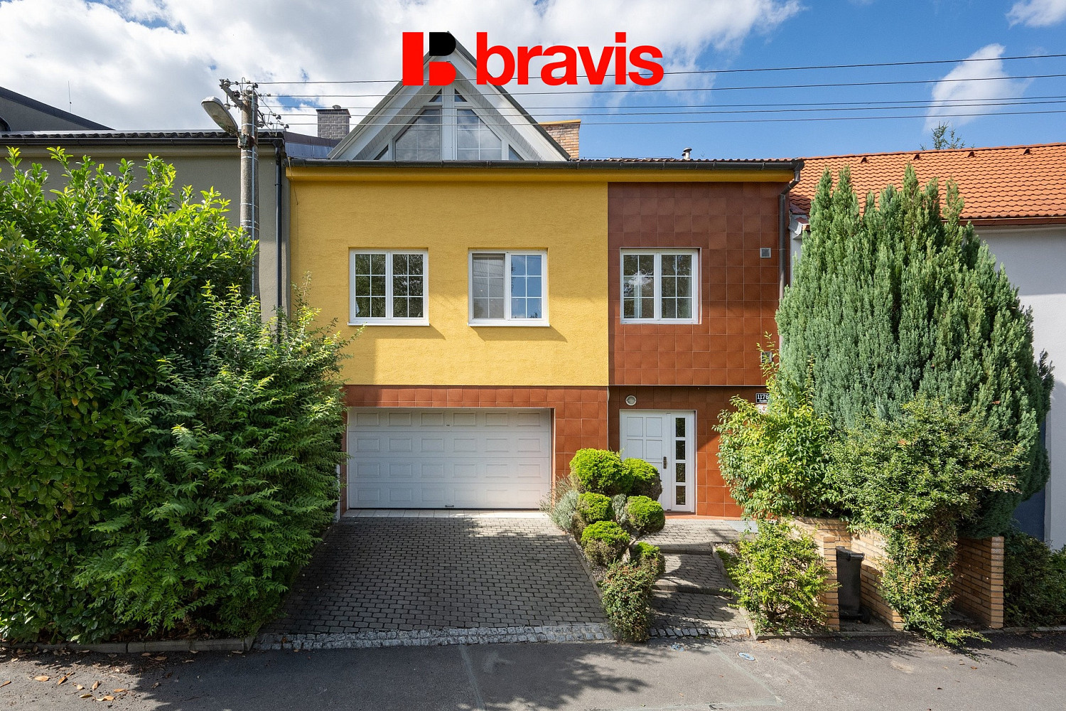 Prodej domu 309 m² s pozemkem 374 m²