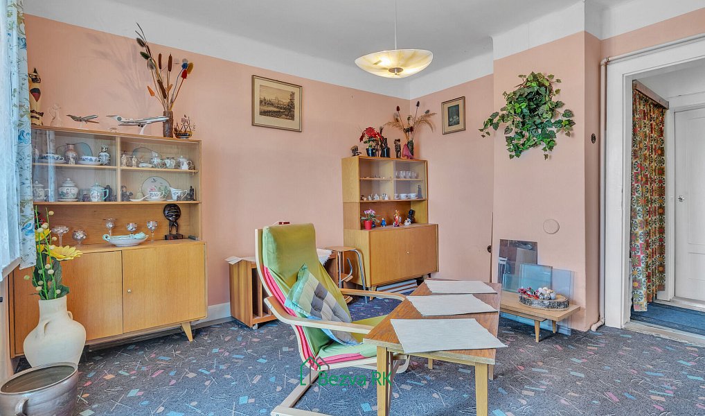 Prodej domu 140 m² s pozemkem 1 042 m², Beroun – náhled fotky 16
