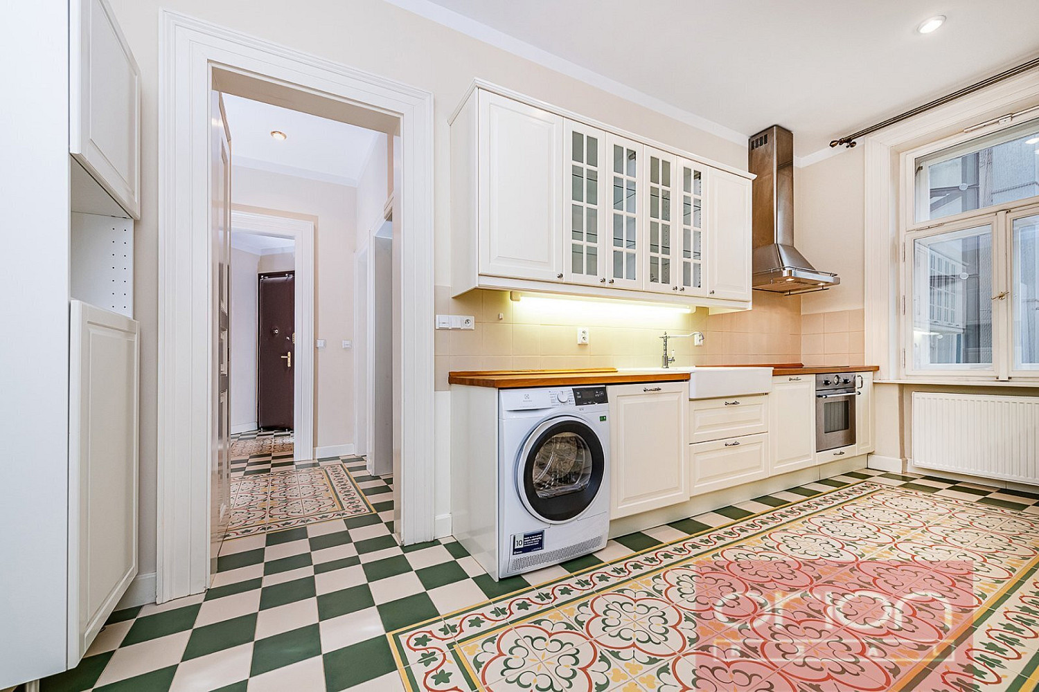 Pronájem bytu 3+1 89 m² – fotografie 5