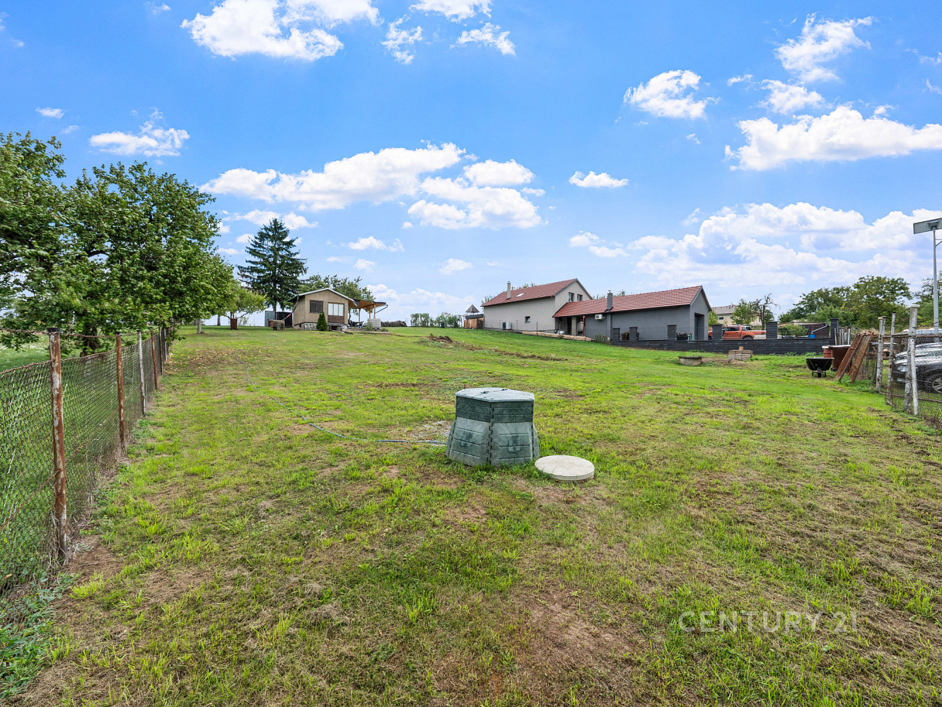 Prodej stavebního pozemku 661 m² – fotografie 4