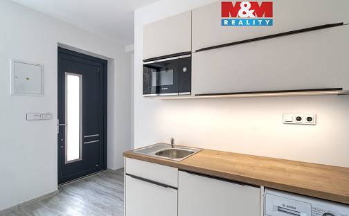 Pronájem bytu 1+kk 22 m², Praha
