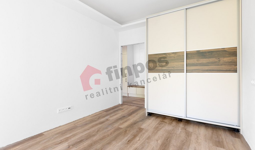 Prodej bytu 2+1 37 m², Benecko – náhled fotky 14