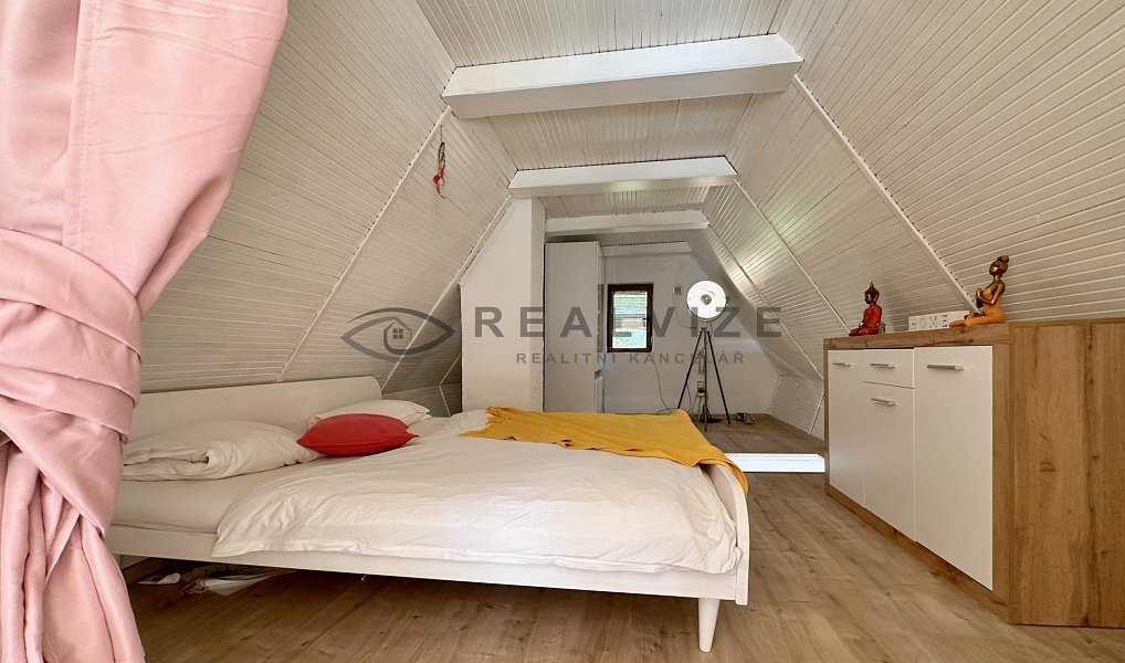 Prodej chaty/chalupy 190 m² s pozemkem 1 575 m², Strážkovice – náhled fotky 20