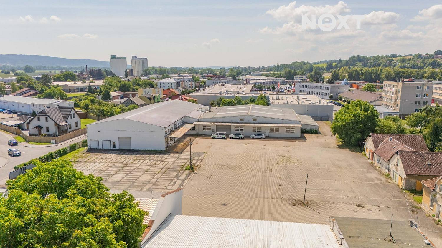 Pronájem výrobních prostor 2 601 m²