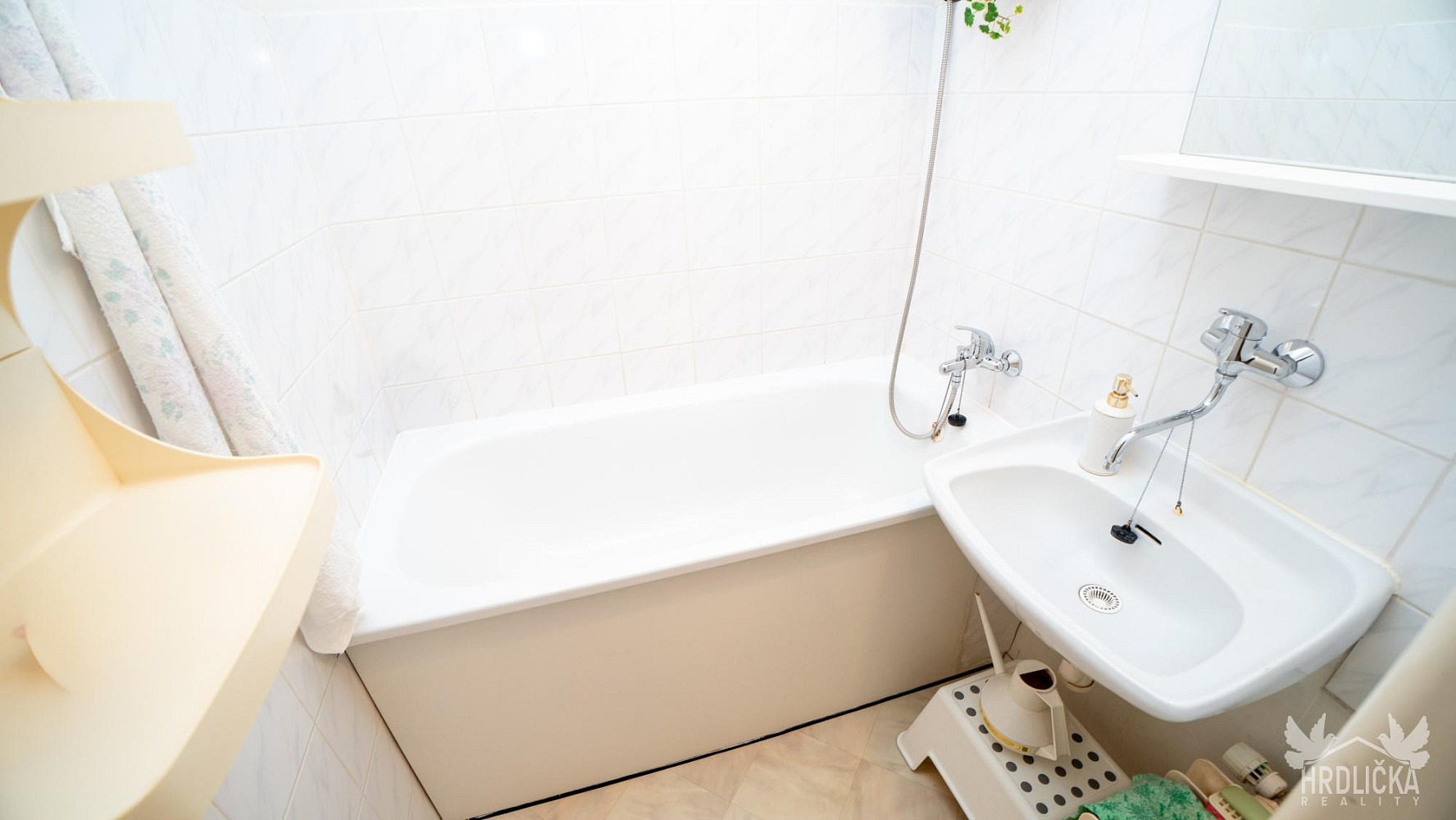 Pronájem bytu 2+1 56 m² – fotografie 4