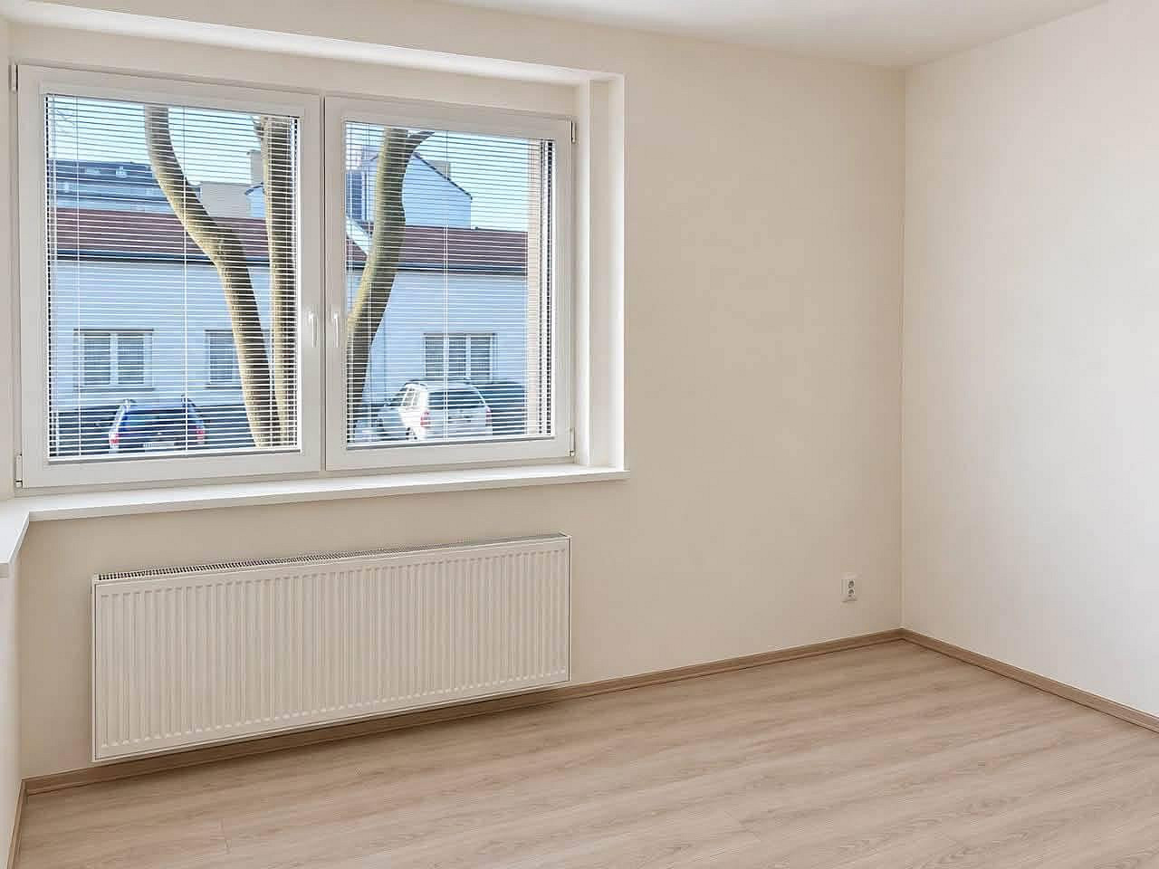 Pronájem bytu 1+kk 29 m²