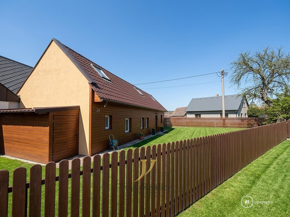 Prodej domu 48 m² s pozemkem 390 m²