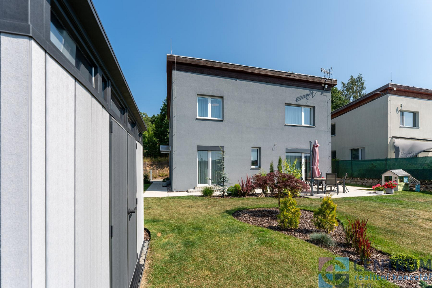 Prodej domu 125 m² s pozemkem 594 m² – fotografie 2