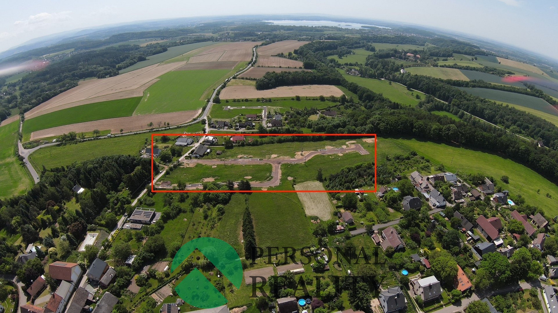 Prodej stavebního pozemku 1 468 m² – fotografie 2