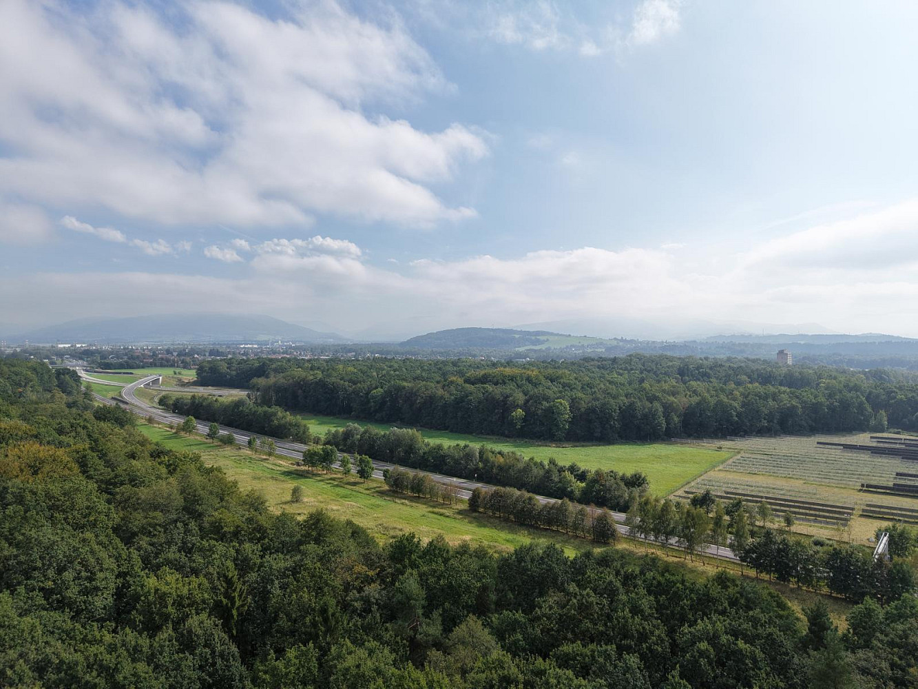Prodej pole 27 464 m²