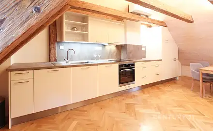 Pronájem bytu 2+kk 73 m²