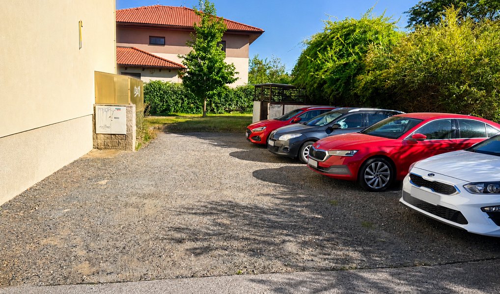 Prodej bytu 2+kk 56 m², Roztoky – náhled fotky 18