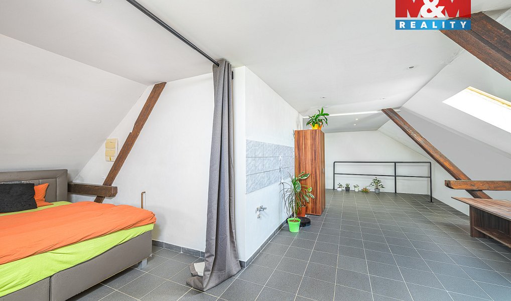 Prodej zemědělského objektu 144 m², Vlkaneč – náhled fotky 12