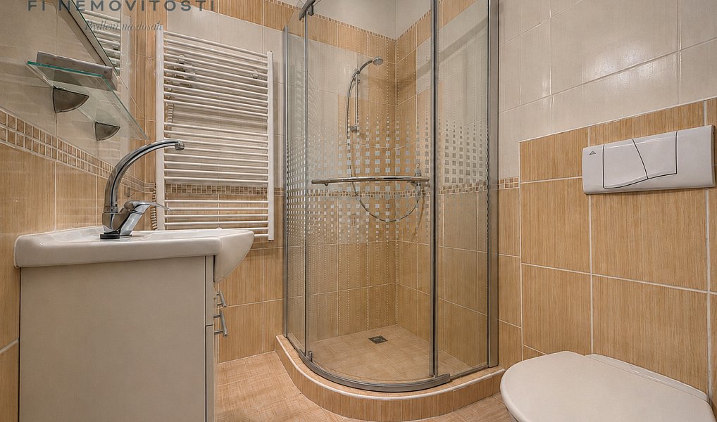 Prodej domu 145 m² s pozemkem 1 148 m², Dolní Lochov – náhled fotky 9