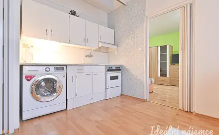 Pronájem bytu 1+1 42 m², Součkova, Brno - Komín
