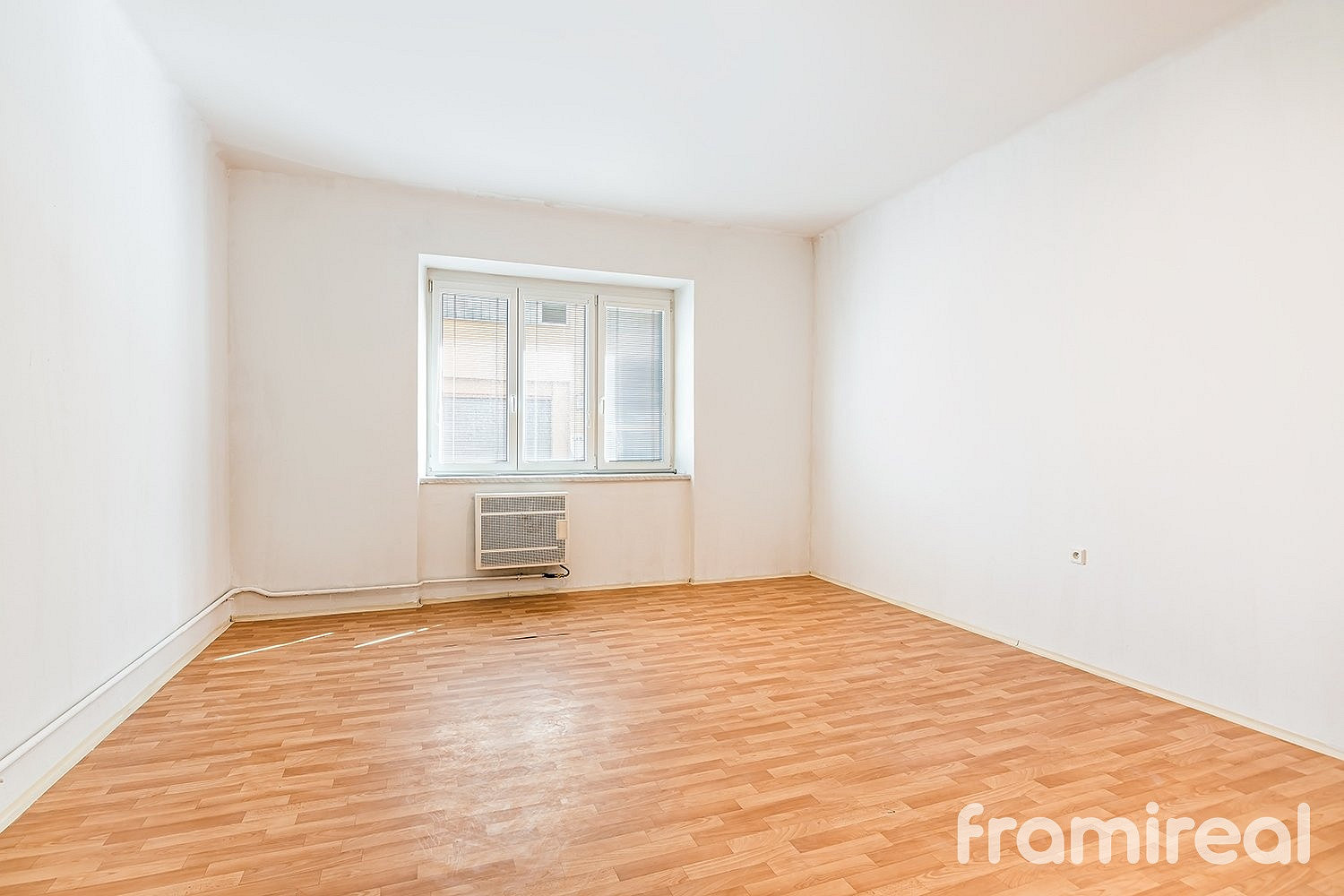 Pronájem bytu 2+1 65 m² — photo 3
