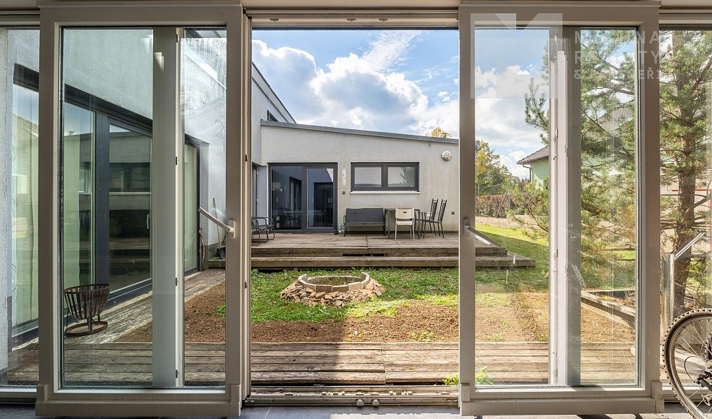 Prodej domu 221 m² s pozemkem 4 496 m², Žernovník – náhled fotky 10
