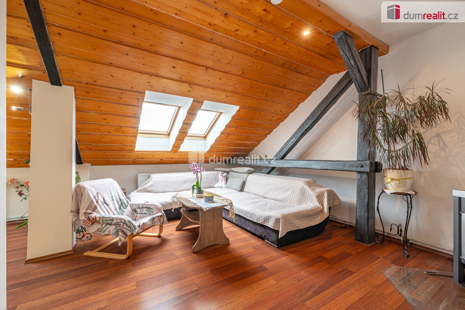 Prodej bytu 4+kk 109 m²